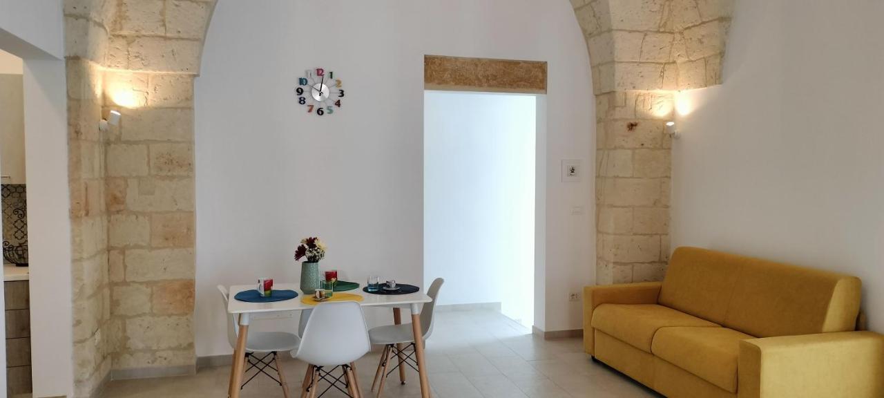 Civico 3 Apartment Brindisi Bagian luar foto